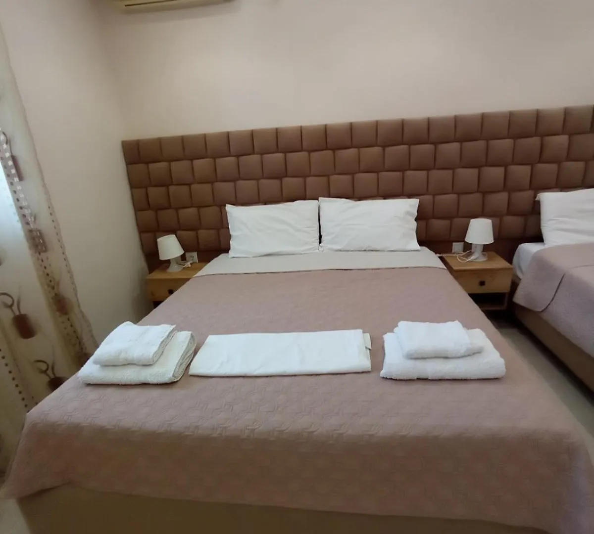 Achilles Apartments Sarandë 0*,  Albania