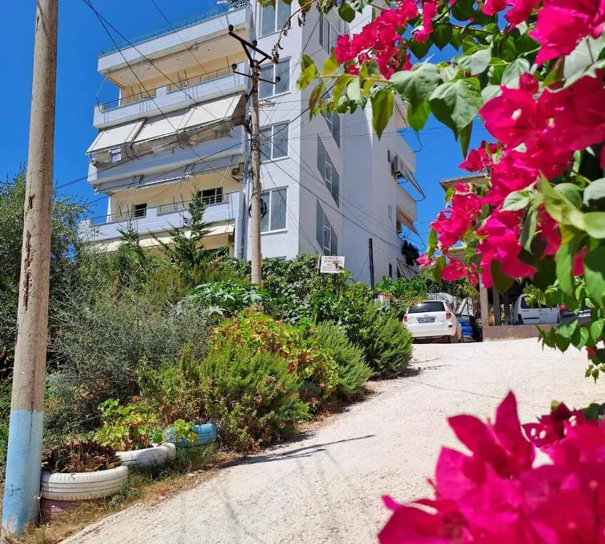 Achilles Apartments Saranda
