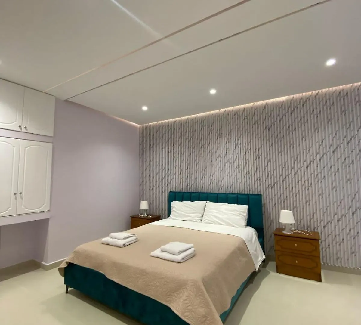 Achilles Apartments Саранда