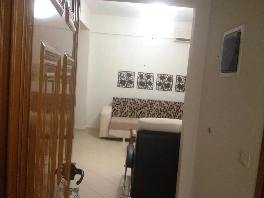 Achilles Apartments Saranda